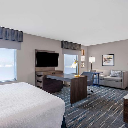 Hampton Inn & Suites Річмонд Екстер'єр фото
