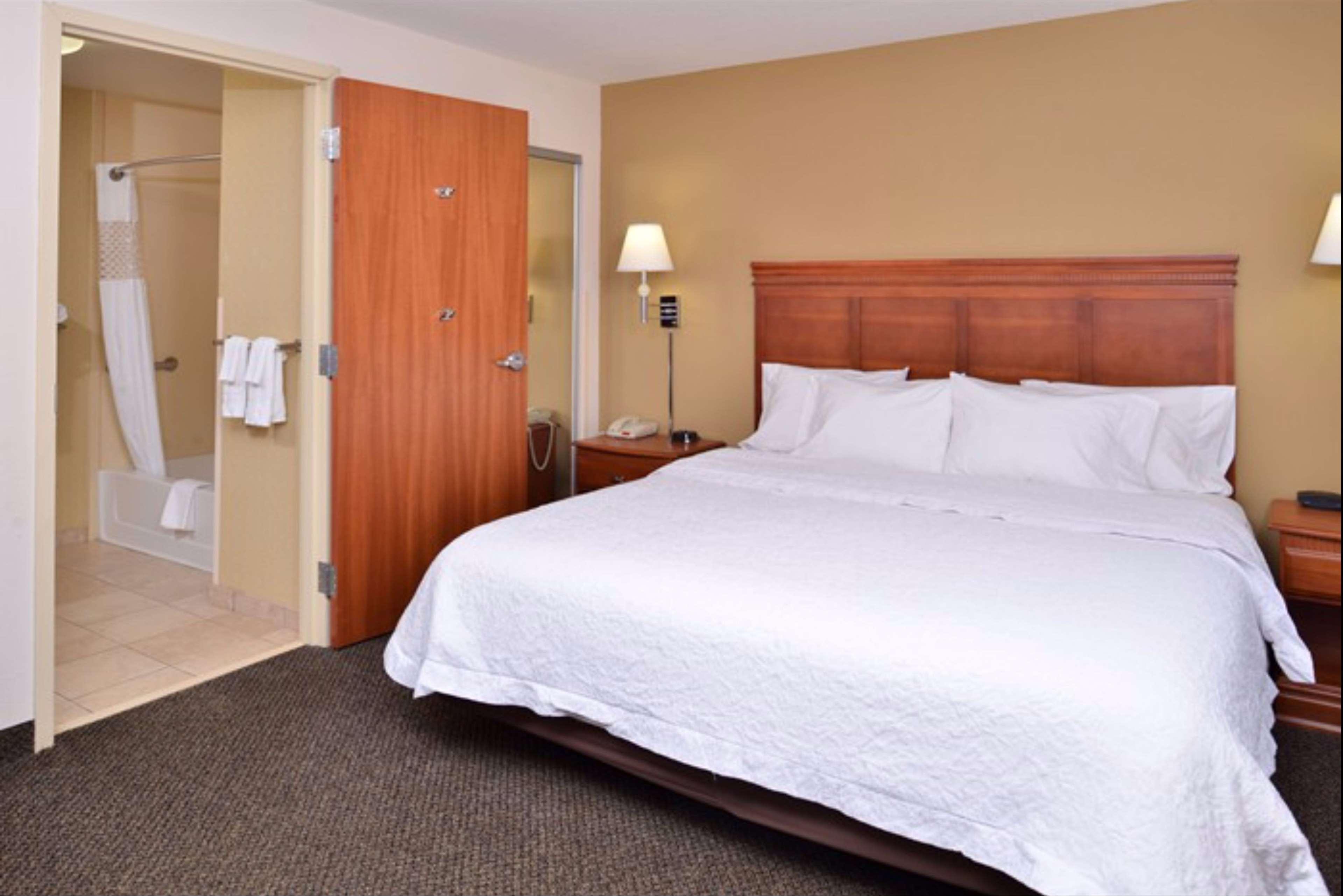 Hampton Inn & Suites Річмонд Екстер'єр фото