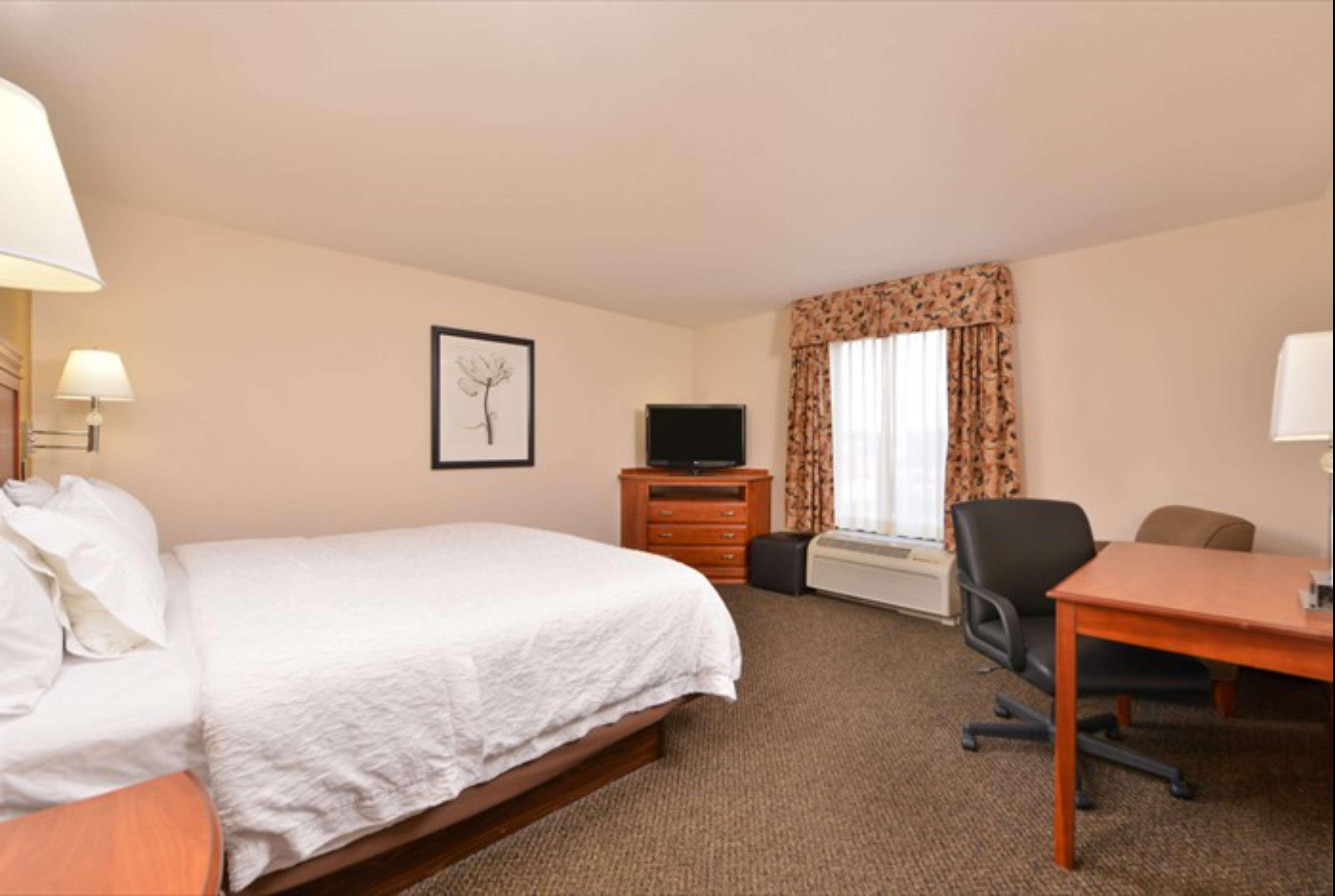 Hampton Inn & Suites Річмонд Екстер'єр фото