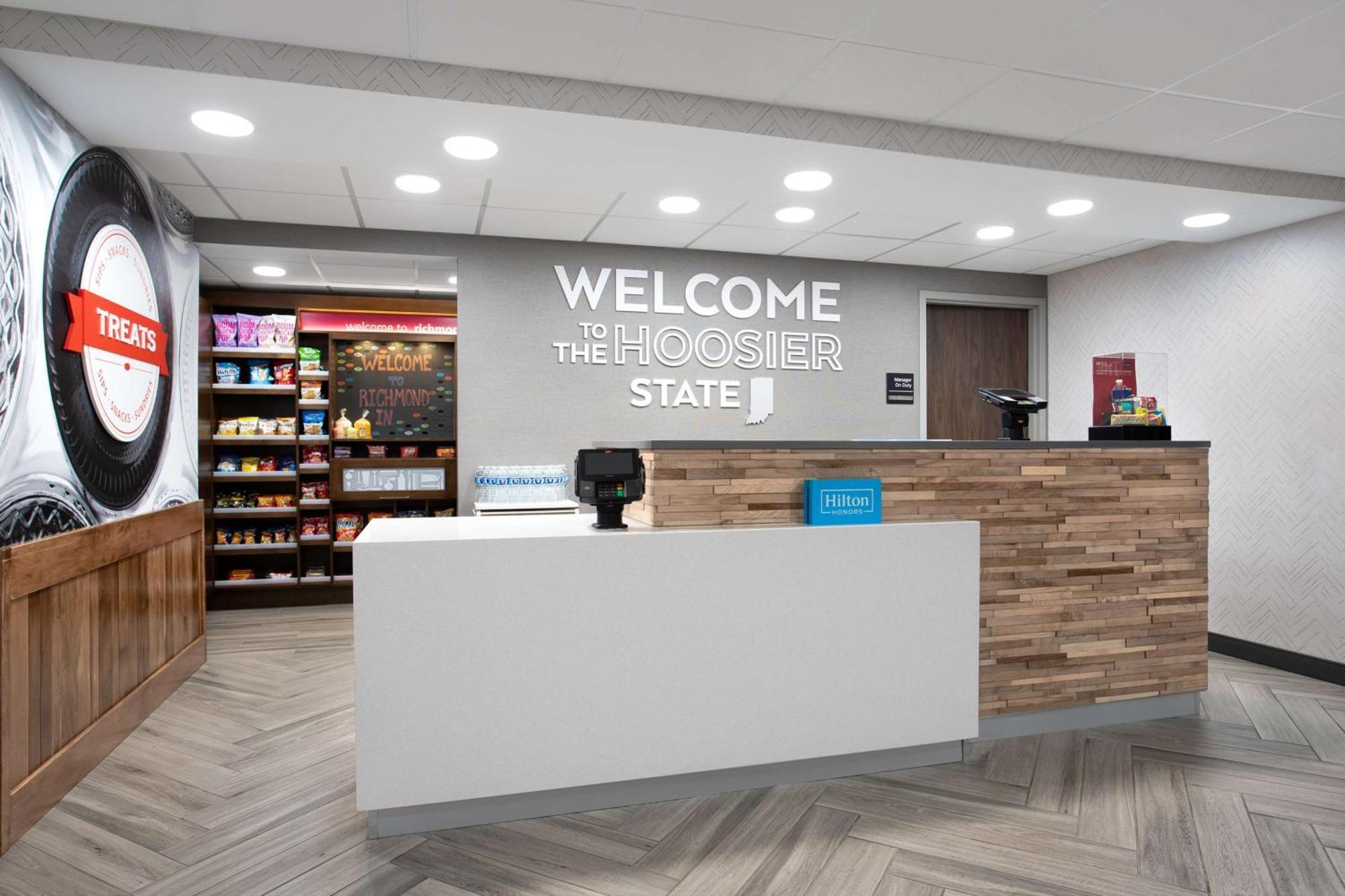 Hampton Inn & Suites Річмонд Екстер'єр фото