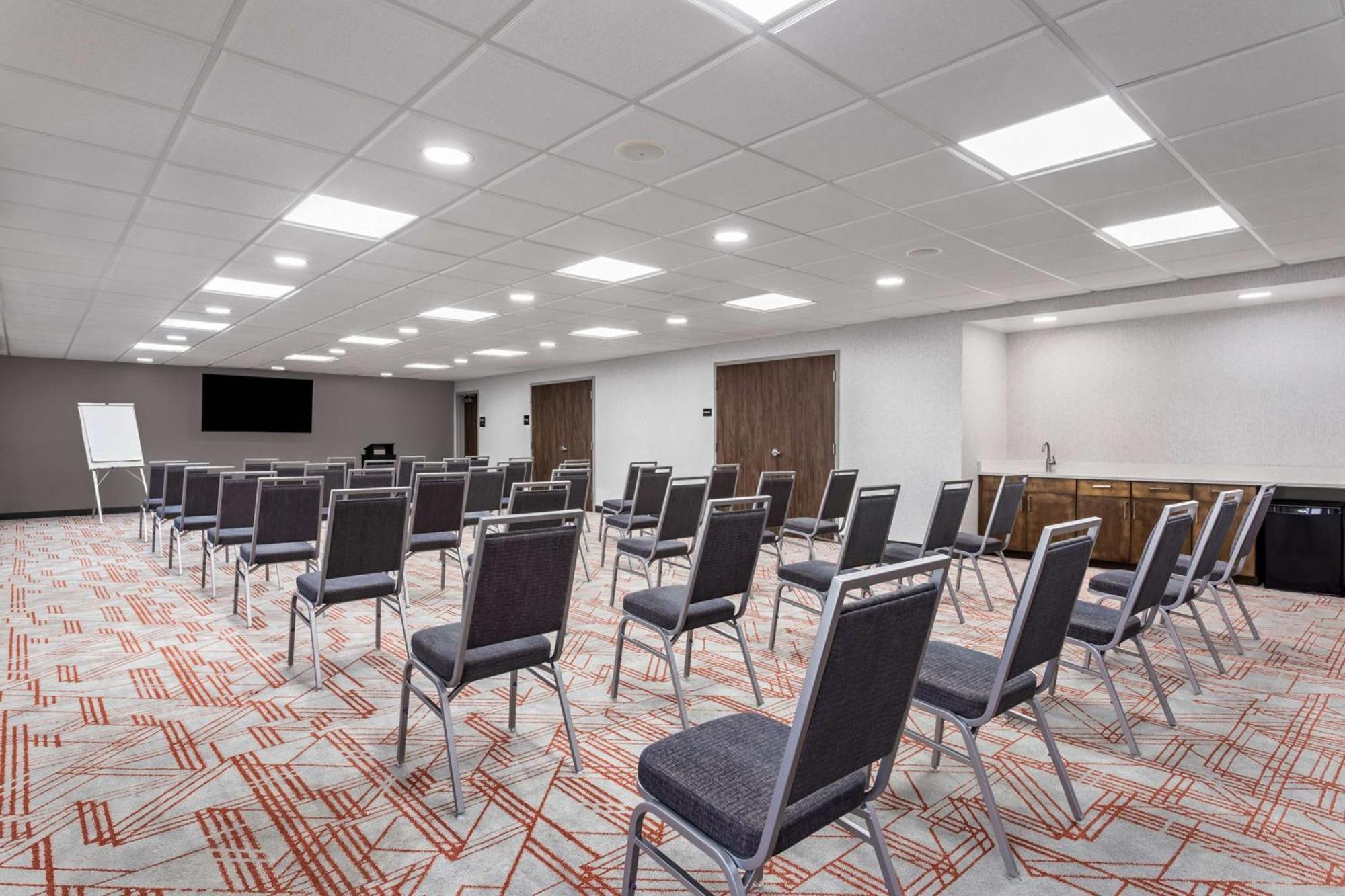 Hampton Inn & Suites Річмонд Екстер'єр фото